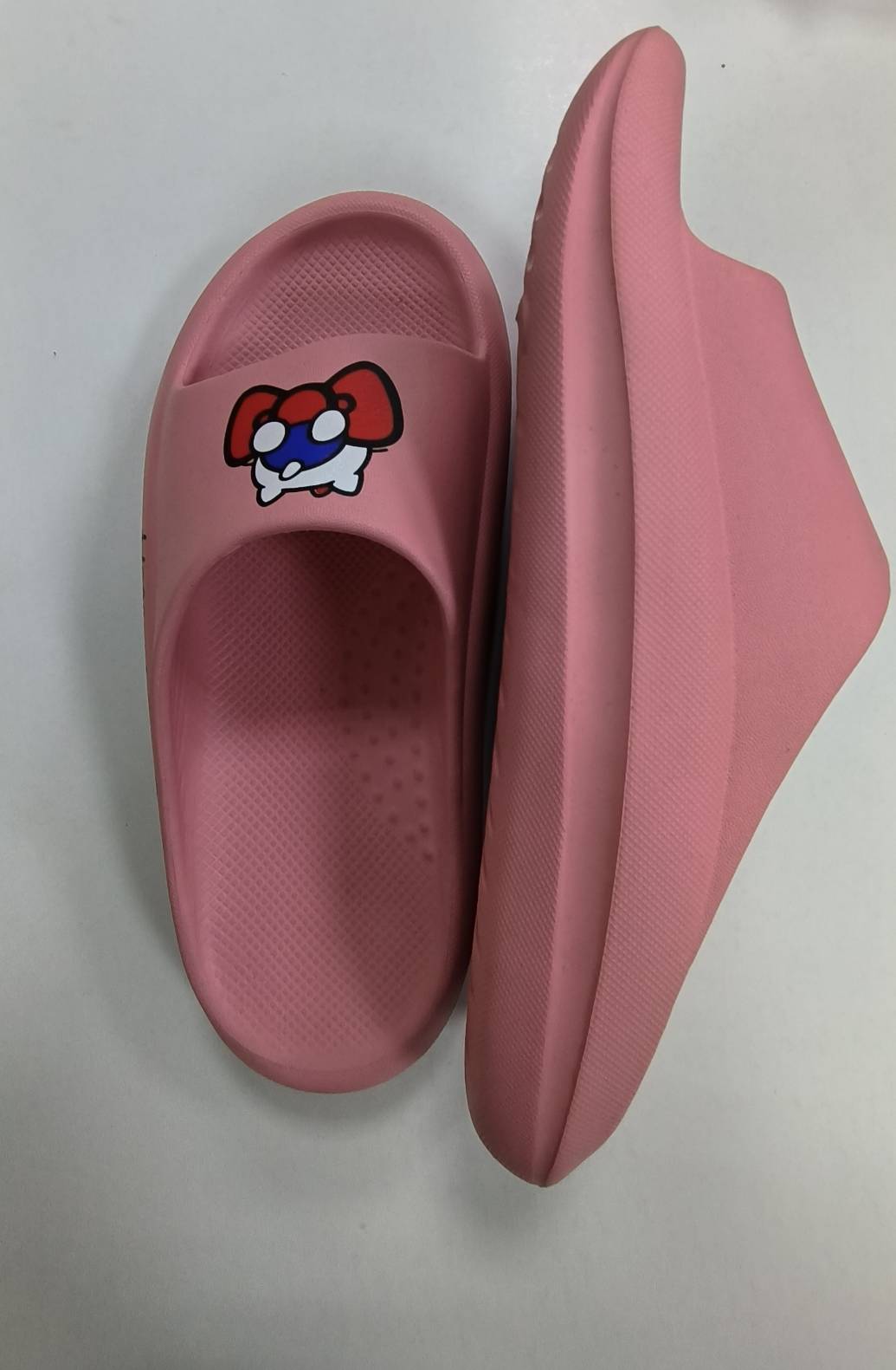 拖鞋
