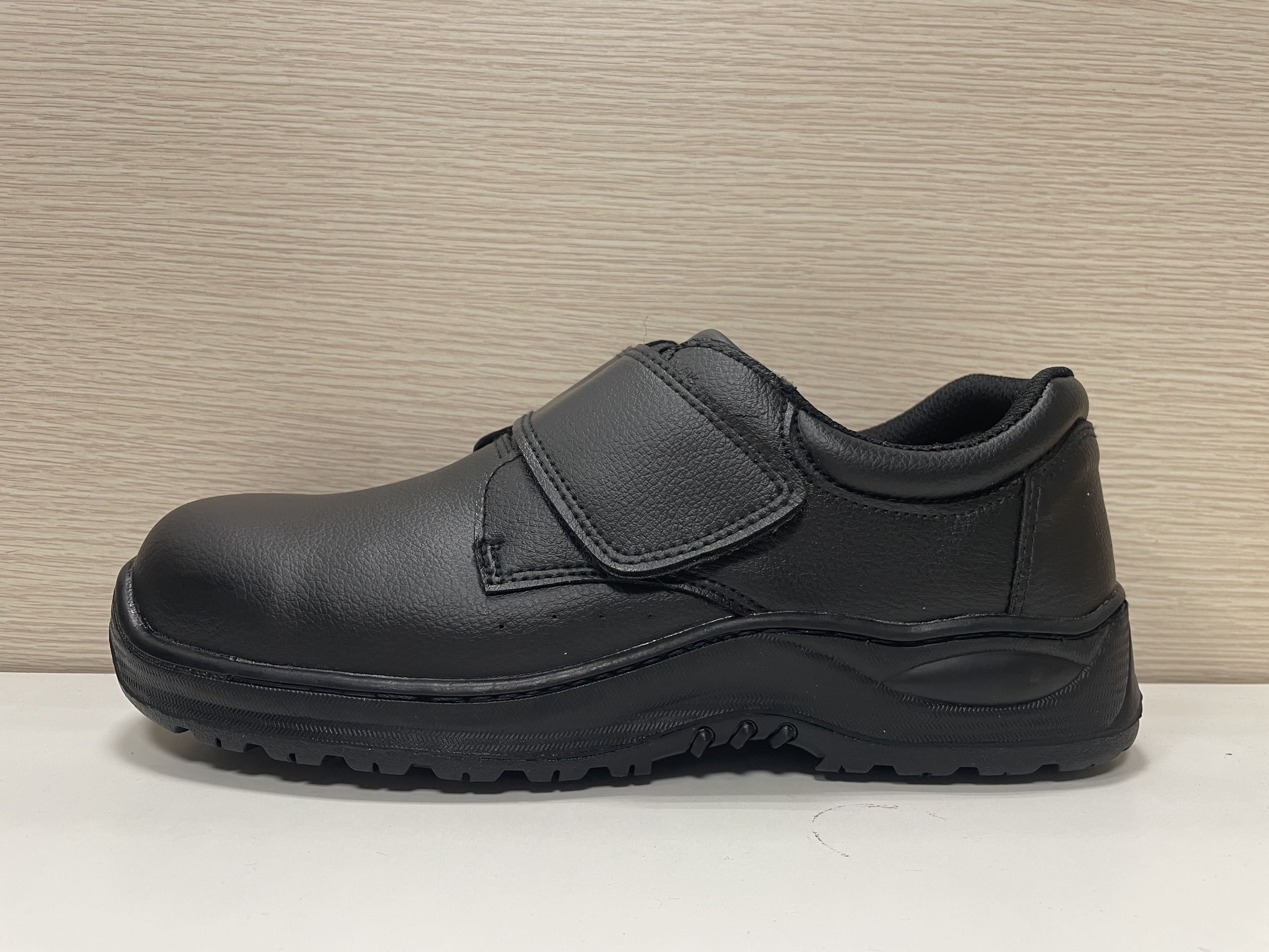 橡膠鞋底安全鞋3399(SB-SRA)第1類