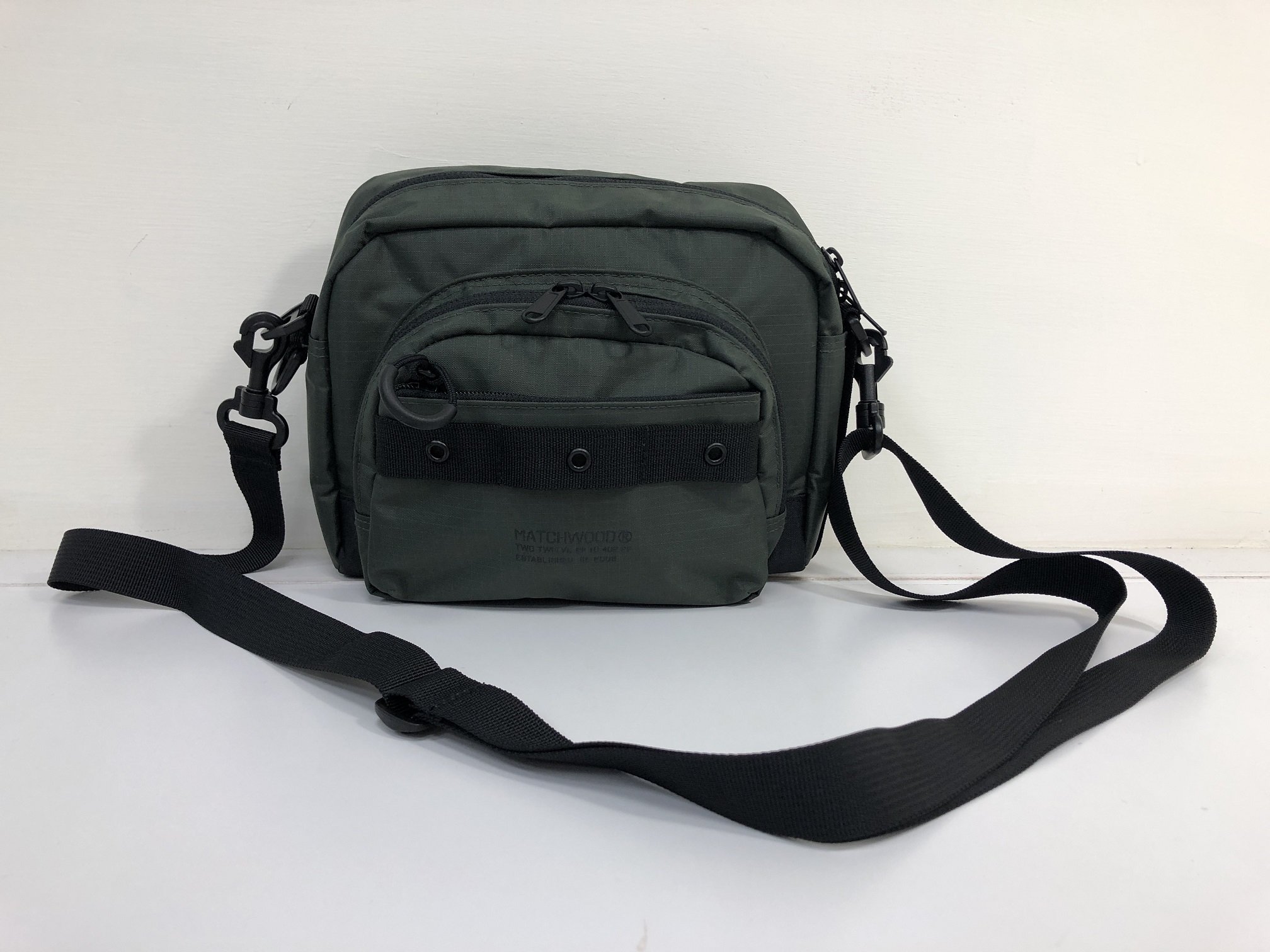 Matchwood Brave 肩背小包