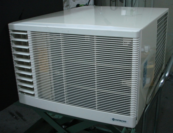 窗型冷氣機