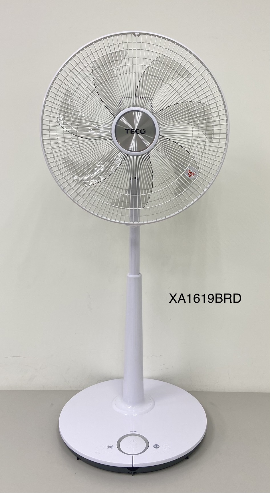 東元16吋DC馬達遙控擺頭立扇