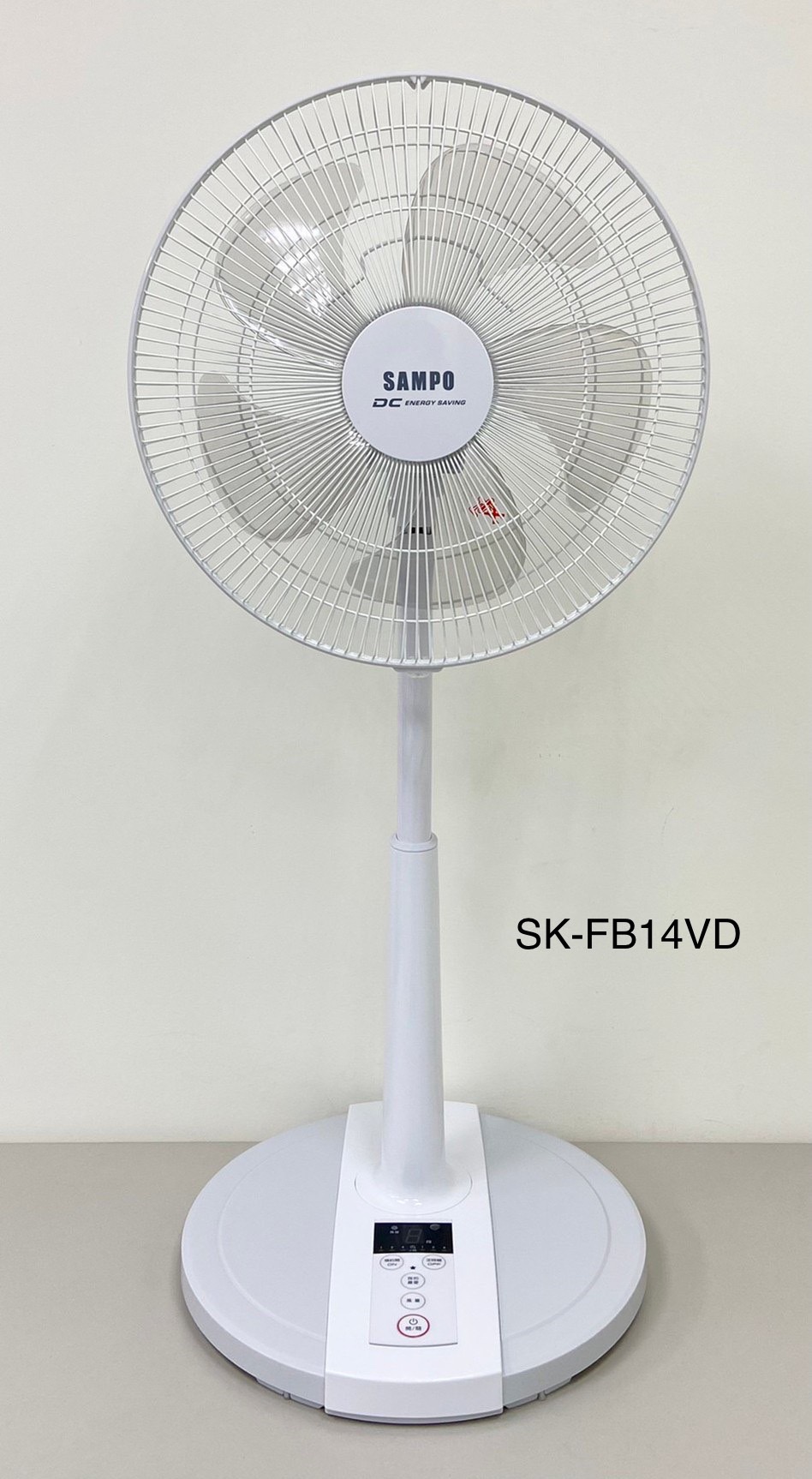 14吋微電腦遙控DC直流馬達立扇