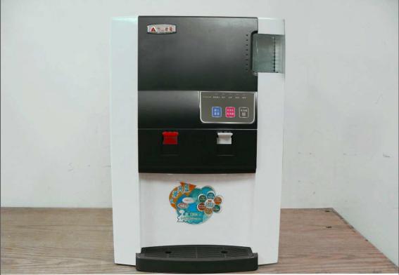 溫、熱開飲機