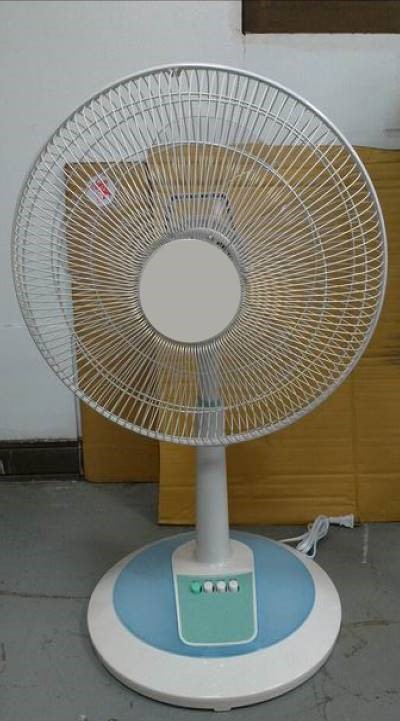 機械式塑膠扇