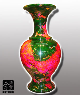 牡丹翡翠花瓶