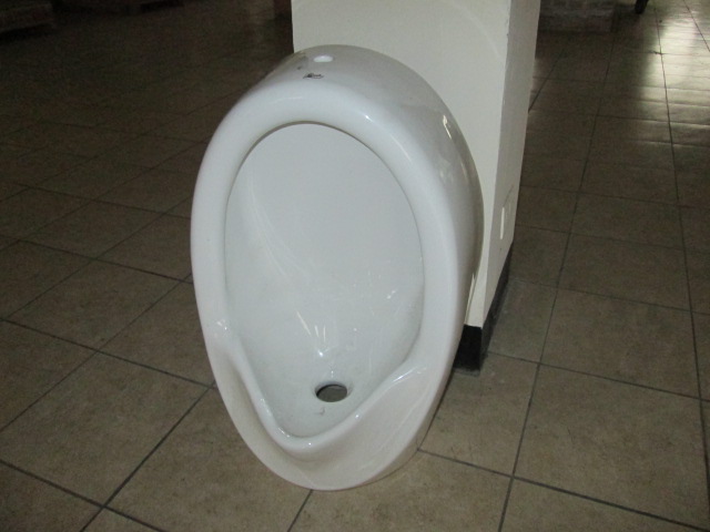 小便器