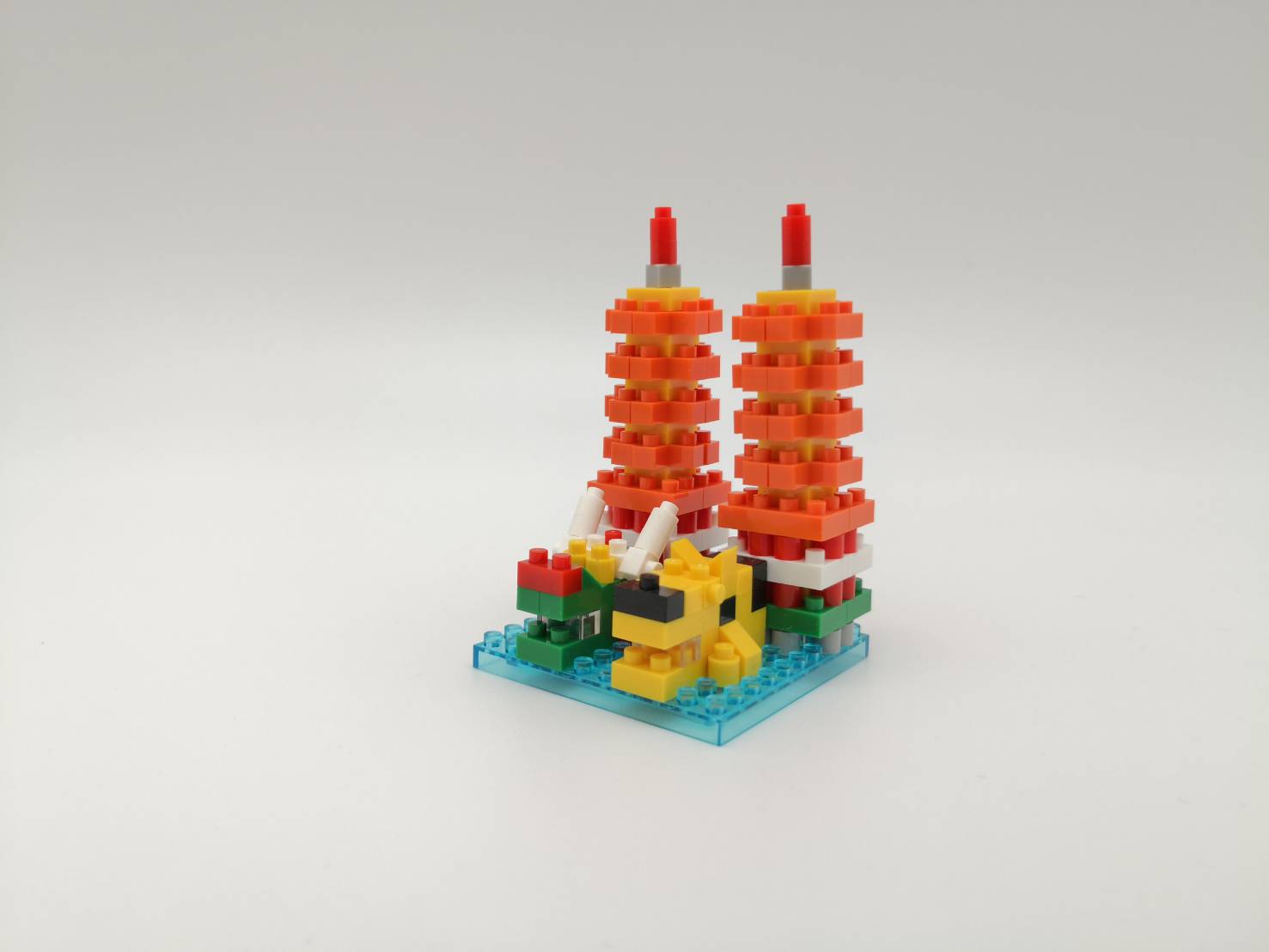 MINI龍虎塔